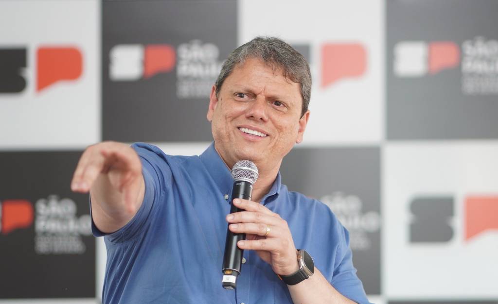 Tarcísio diz que disputará reeleição ao governo de SP em 2026