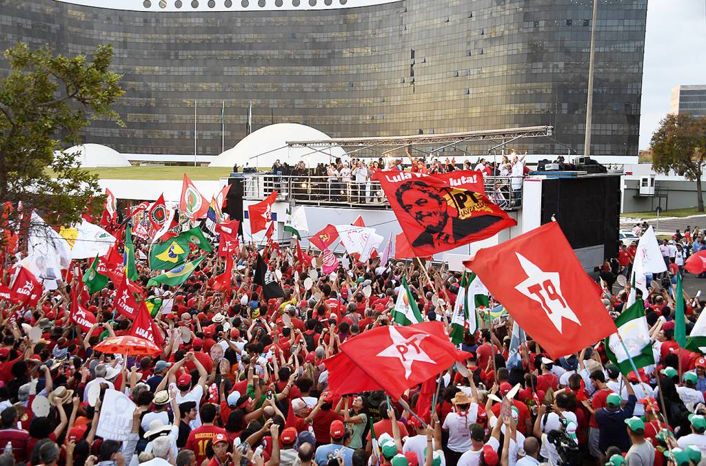 000_18E1XL.jpg DÉJÀ VU - Apoio a Lula no TSE em 2018: pressão poderá se repetir em 2026