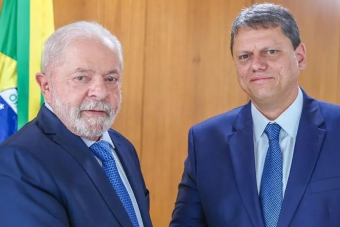 Lula e Tarcísio