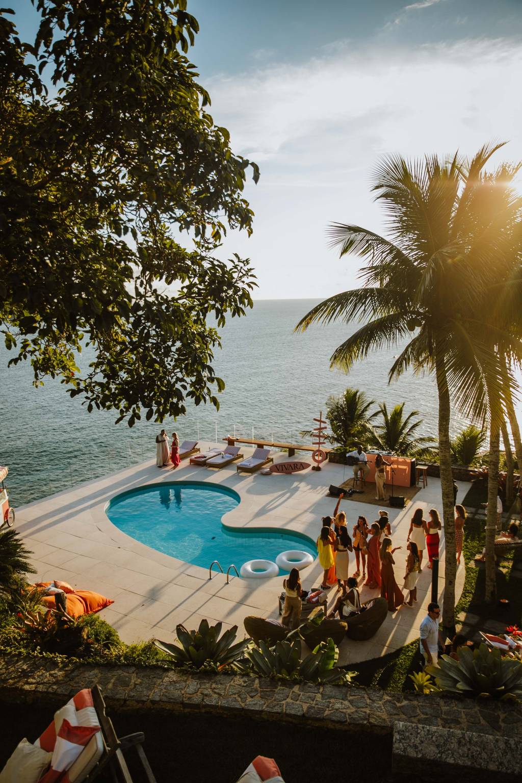 Vivara Summer in Rio Vivara Summer in Rio -