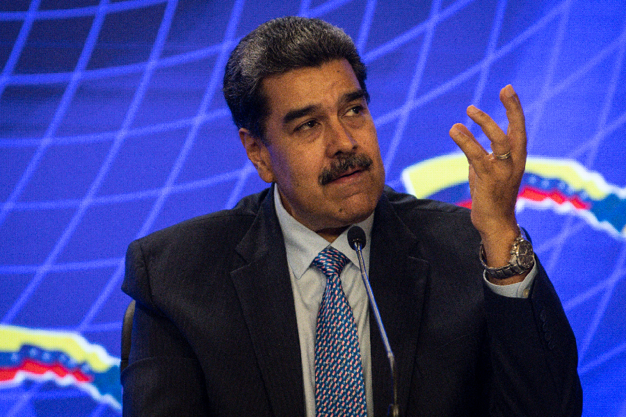 Venezuela reforça presença militar na fronteira com Guiana