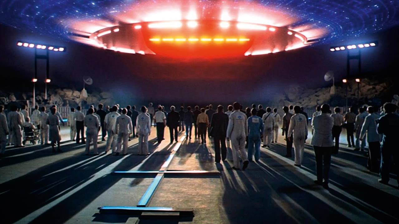 FRONTEIRA FINAL - A gigantesca nave de Contatos Imediatos: notas musicais para sinalizar presença no universo