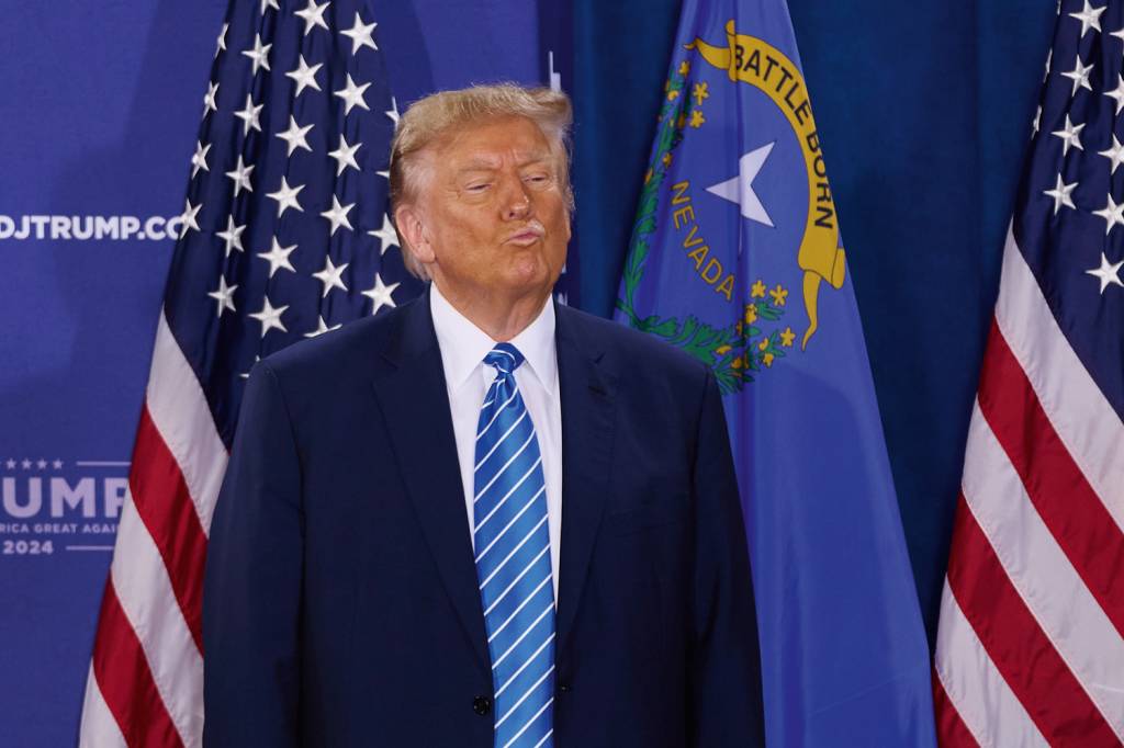 ABRE-2-DUPLA-efespphotos143409.jpg O ANTI-WOKE - Trump: ele e outros à direita não cansam de colar ao termo conotação para lá de negativa