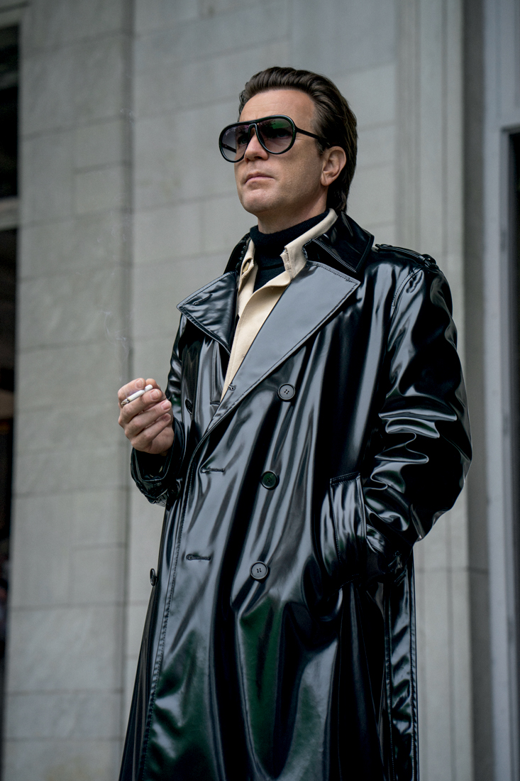 apoio 3 pHALSTON_102_Unit_00160RC.jpg VIDA TRÁGICA - Ewan McGregor como o excêntrico Halston: americano é estrela de série da Netflix