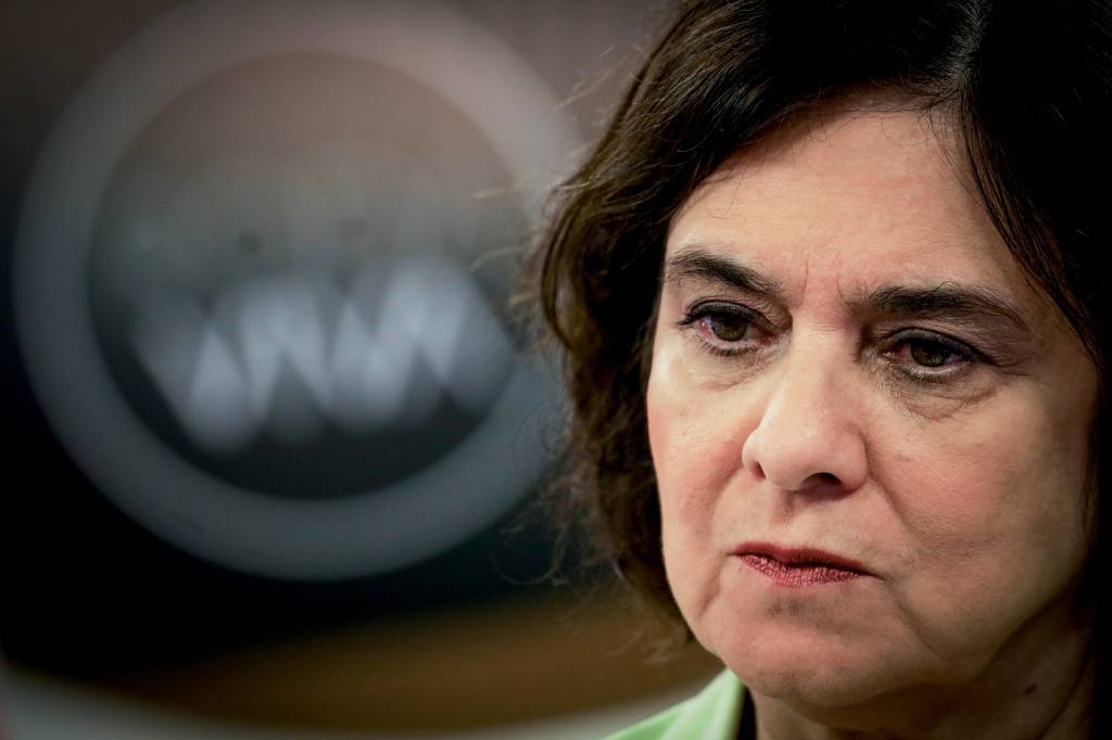 Método Lula de gestão: a longa fritura da ministra da Saúde