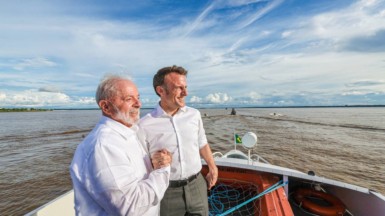 O presidente Lula e o presidente da França, Emmanuel Macron