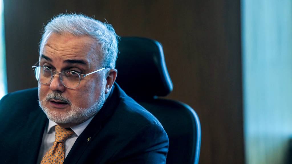 Petrobras CEO Says He’s Ready To Be World’s Last Oil Producer FOGO CRUZADO - Prates, chefe da Petrobras: visão oposta à de Lula