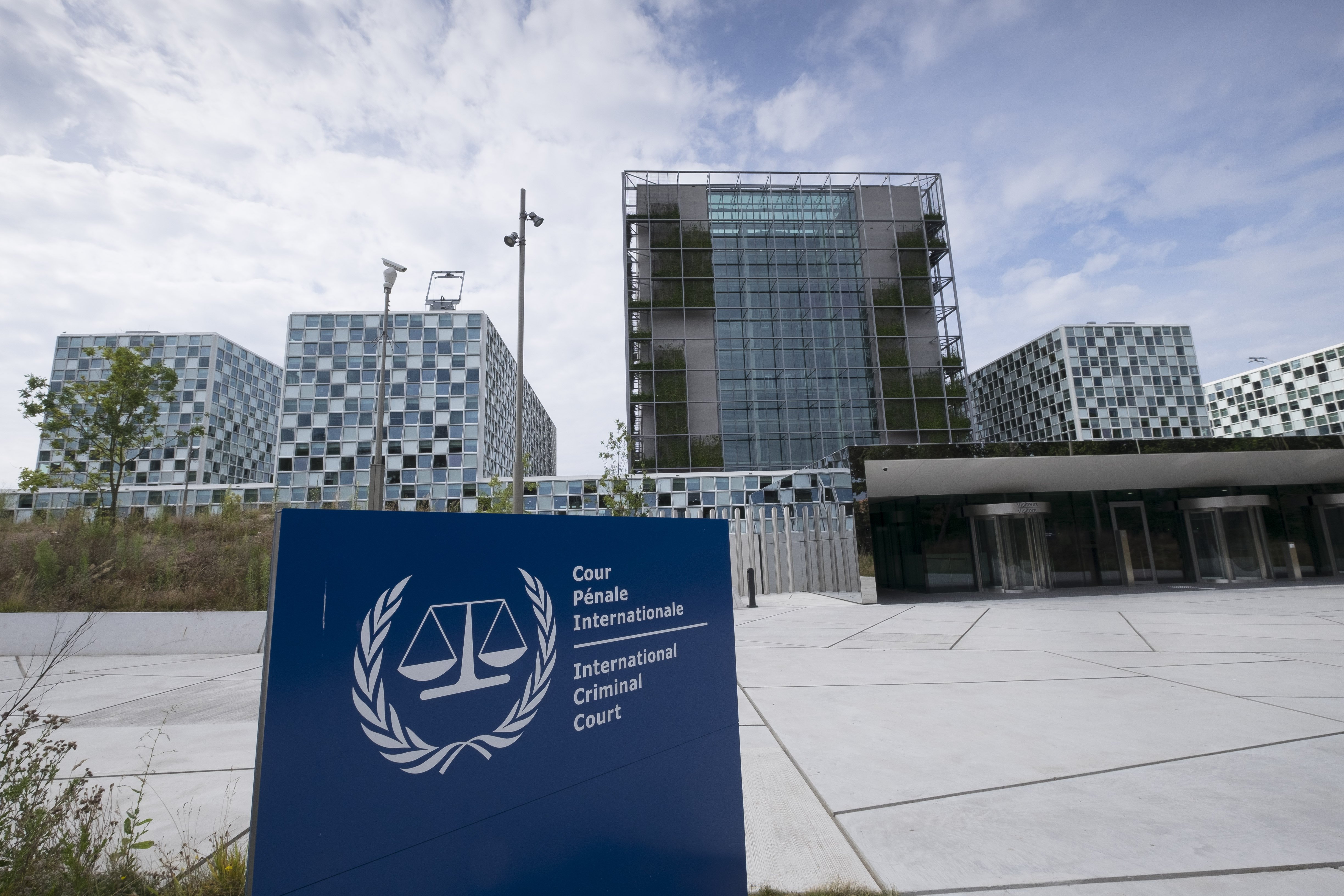 Governo Trump impõe sanções ao Tribunal Penal Internacional após ex-juíza ganhar Nobel da Paz
