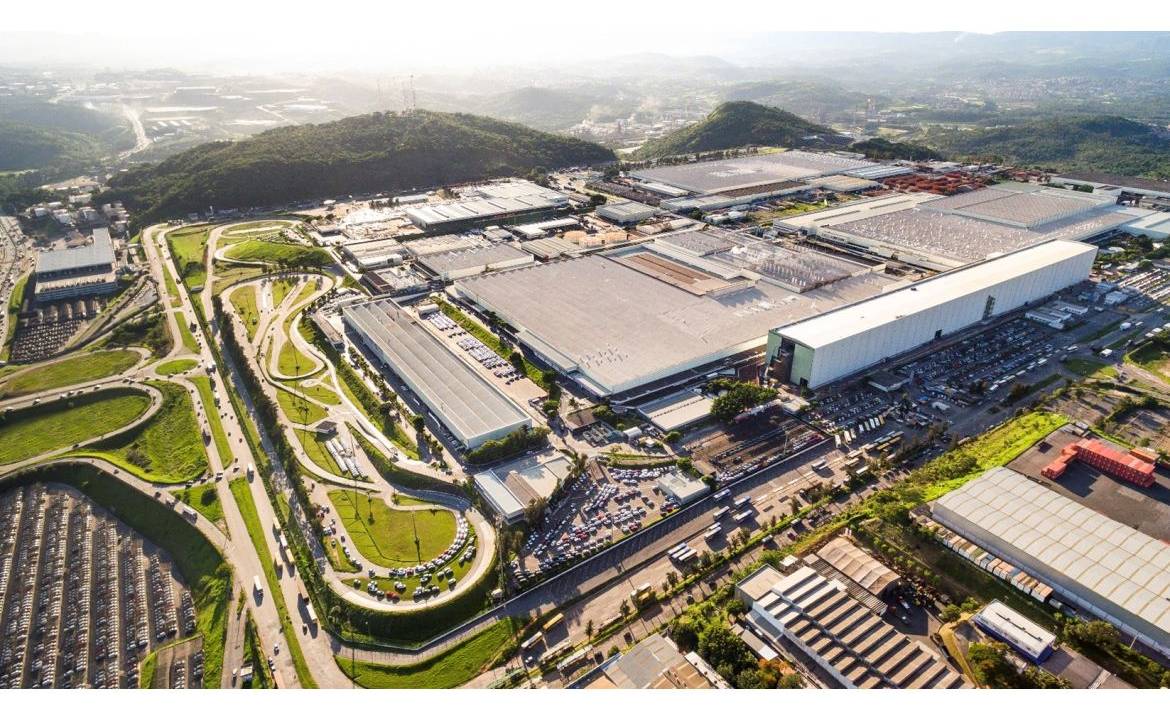 Fábrica da Stellantis em Betim (MG), em 2023