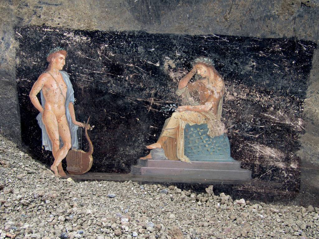 ITALY-ARCHAEOLOGY-POMPEII MITOLOGIA - Apolo e Cassandra: o deus grego seduz a troiana que conseguia ver o futuro, embora ninguém acreditasse