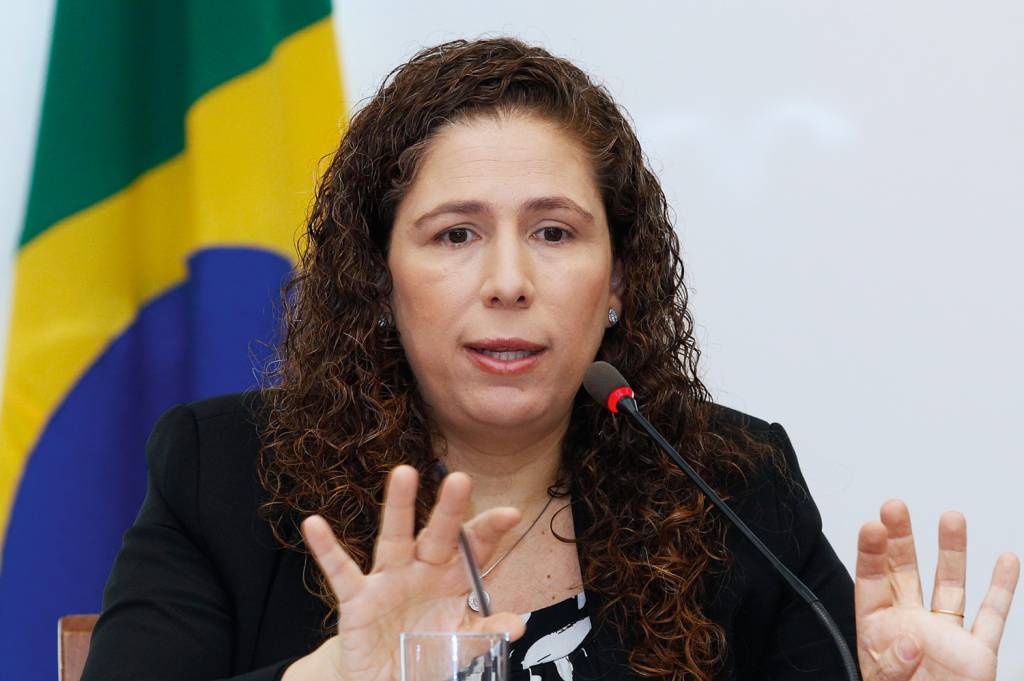3—53629047212_6024378263_o.jpg SOB PRESSÃO - Esther Dweck: “Não estamos parados”, afirma a ministra