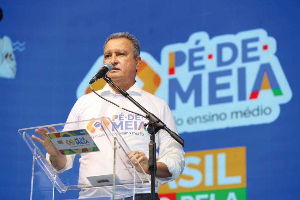 3D-(1)—53581043986_647d22e3c3_o.jpg ESTRATÉGIA - Rui Costa lança o Pé-de-Meia na Bahia: programa é uma das apostas para reconquistar a popularidade