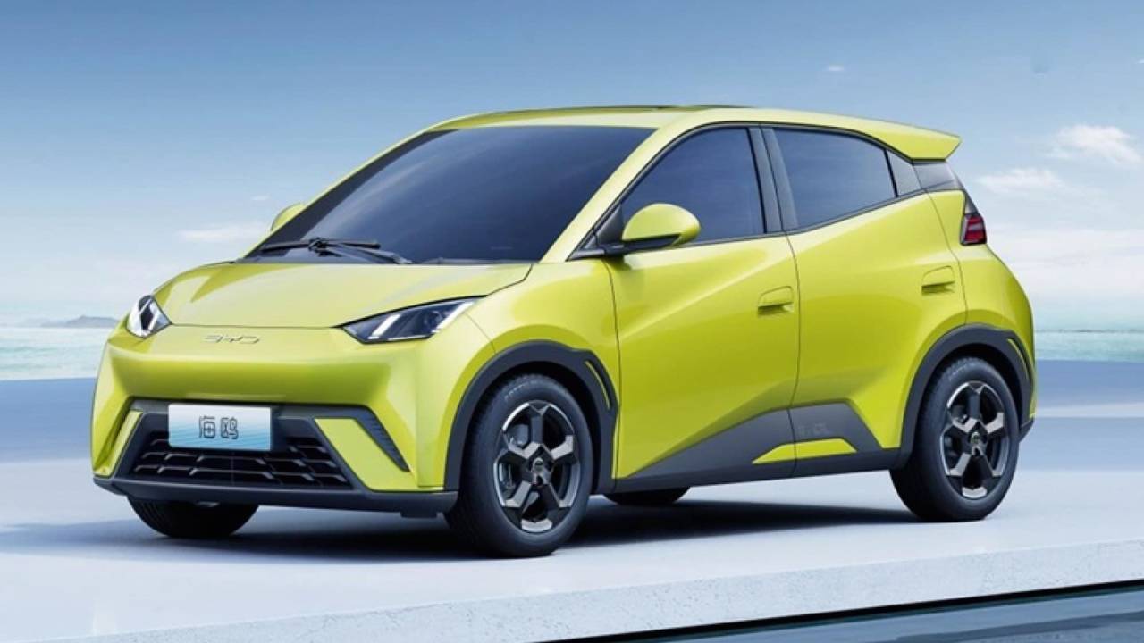 Carro elétrico da chinesa BYD: vendas globais à frente da americana Tesla