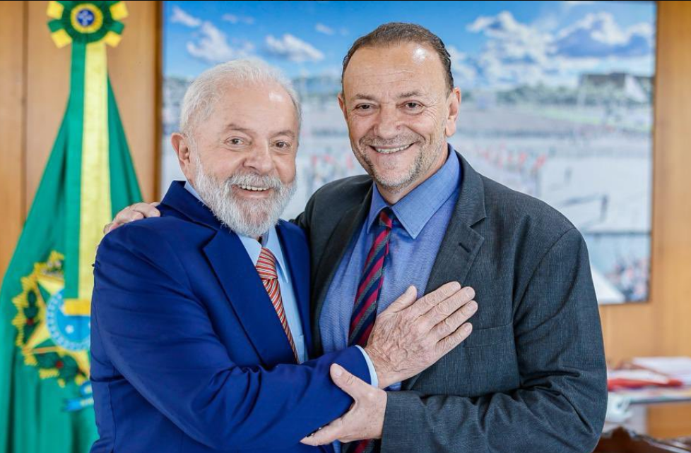 PT elege neste domingo um novo presidente mirando a reeleição de Lula