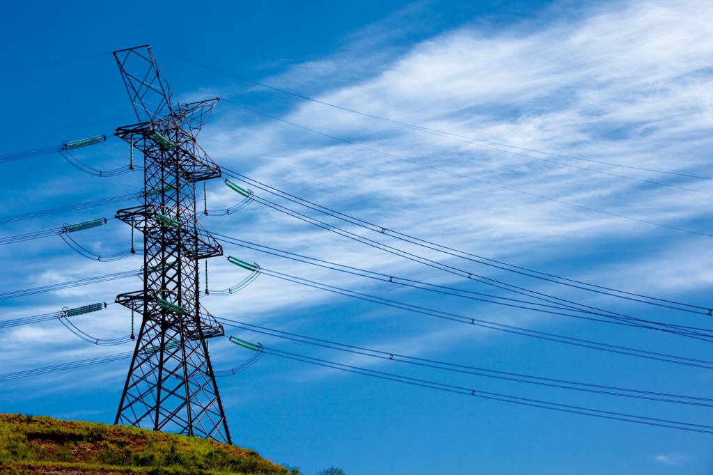 FURNAS_Torre_Transmissao_Foto-Jose_Lins-(4).jpg_1 Papel relevante na distribuição de energia pelo país afora: os linhões da Eletrobras respondem por 38% do Sistema Interligado Nacional