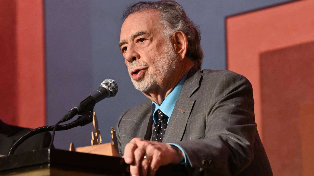 Francis Ford Coppola deixou estúdios de lado e produziu ficção científica ousada sob seus próprios termos