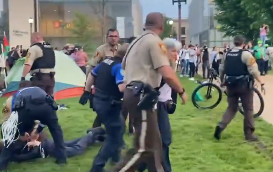 Candidata à Presidência dos EUA, Jill Stein é presa em ato pró-Palestina