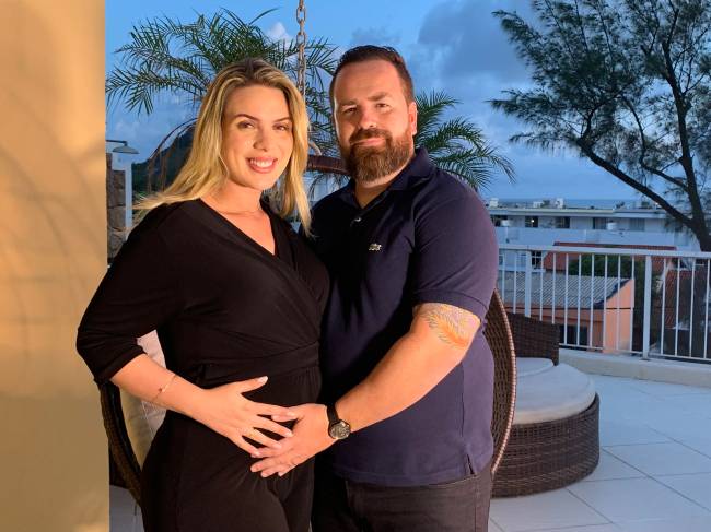 LENIEL BOREL E A NOVA MULHER, LARYSSE Nova família: Leniel e Larysse estão juntos há um ano