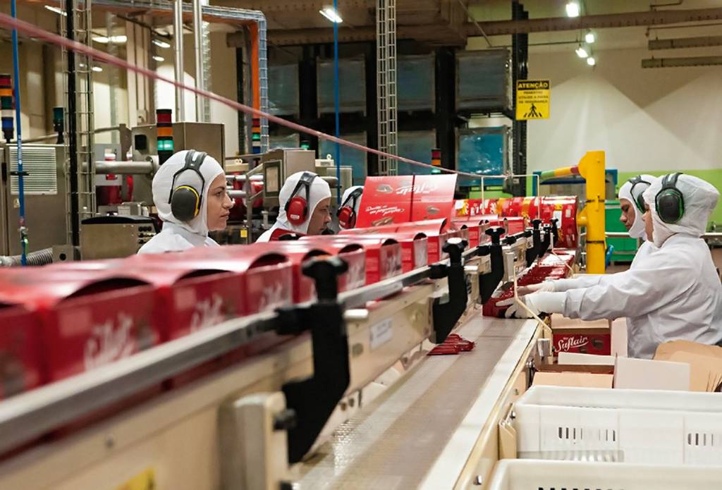 NESTLE.jpg Produção da Nestlé: suas marcas estão em 99% dos lares brasileiros, que formam seu terceiro maior mercado