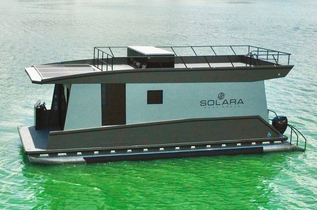 Solara Boat House –