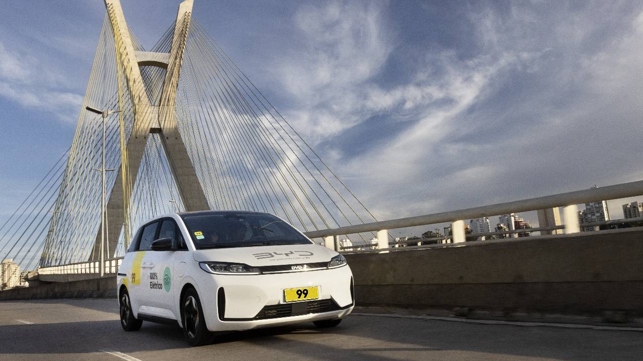 Carro elétrico da 99