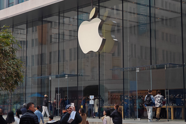 Apple remove WhatsApp e Threads na China após ordem de Pequim