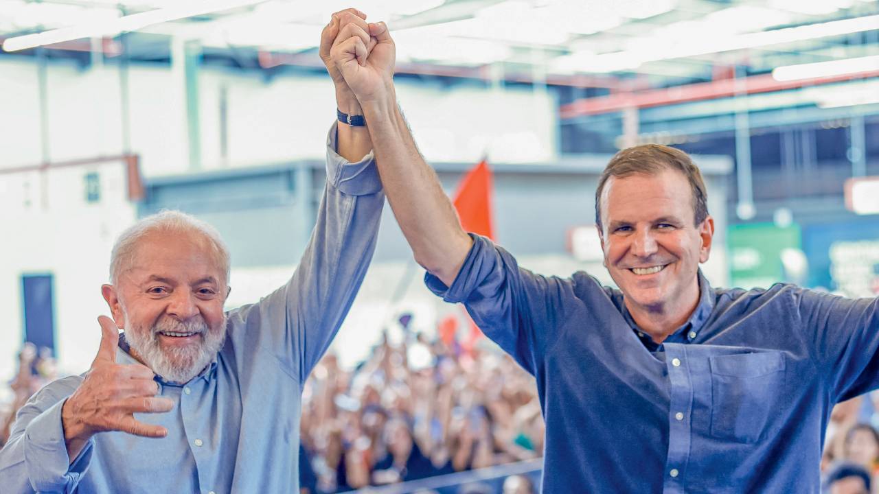 TABELINHA - Lula com Paes: apoio mútuo sem comprometer indicação para a vaga de vice na chapa do prefeito este ano