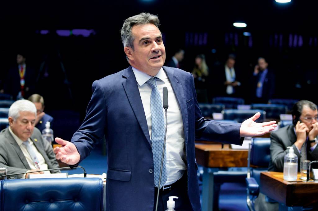 ‘Vamos investigar a fundo’, diz Ciro sobre vitória na CMPI do INSS