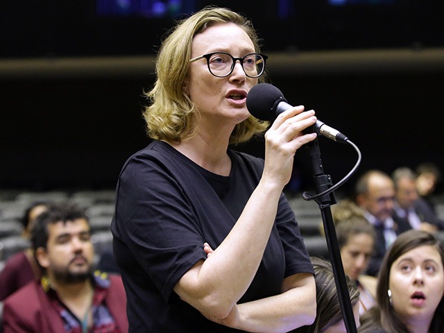 Para evitar CPI, Motta promete GT sobre crimes digitais contra crianças