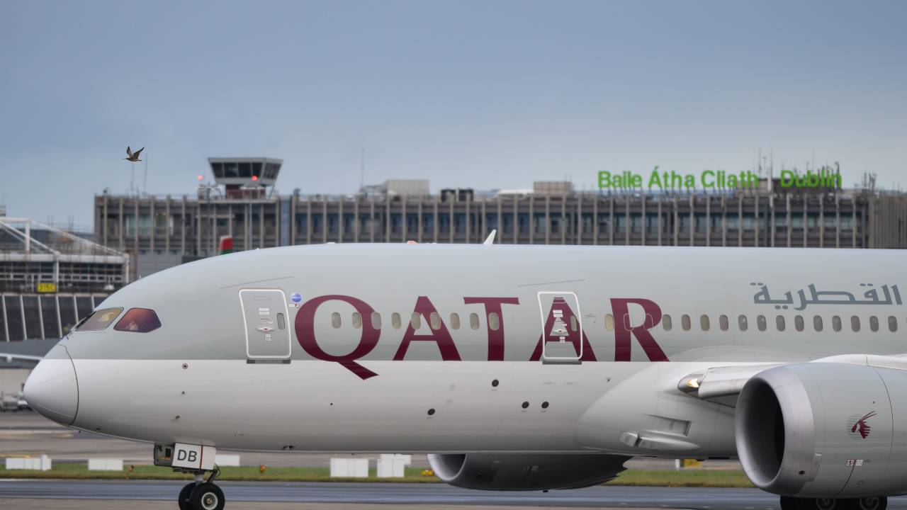 An Air Qatar plane is about to take off on the runway at Dublin airport. On Thursday, 14 December 2017, in Dublin, Ireland. (Photo by Artur Widak/NurPhoto via Getty Images)