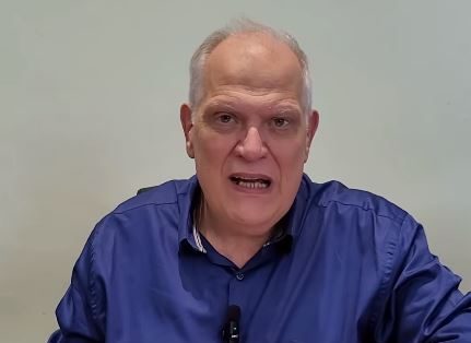 Prefeito de Petrópolis (RJ), Rubens Bomtempo está em Brasília e aguarda decisão judicial