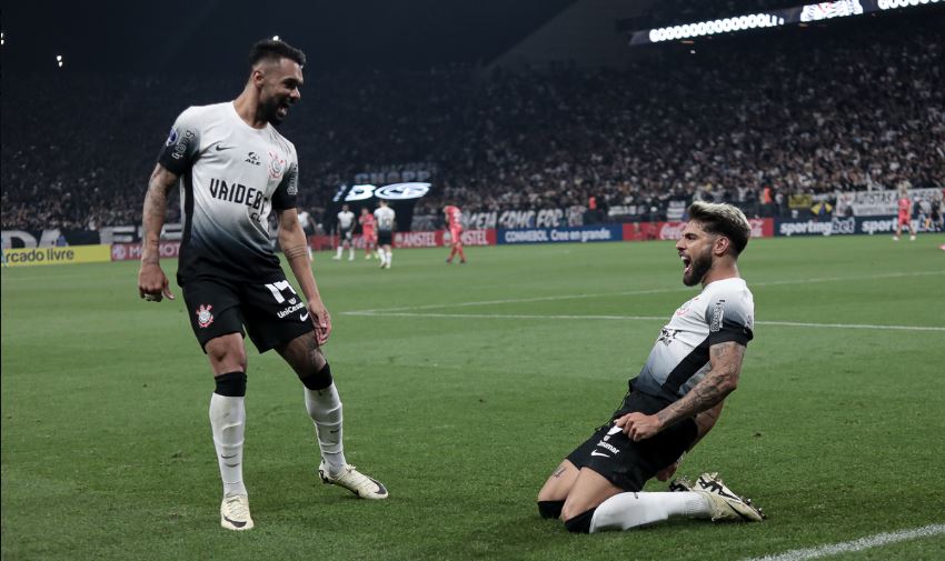 Partida entre Corinthians e Argentino Juniors deu ao SBT a sua melhor audiência do ano