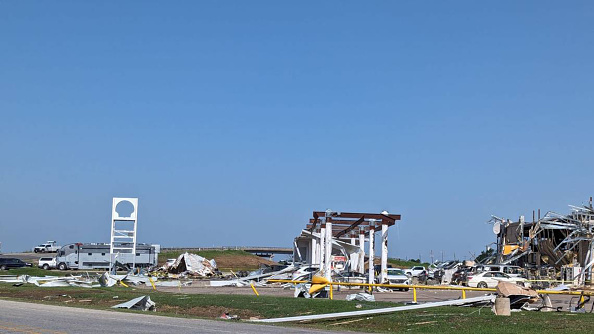 Destroços da tempestade que atingiu diversos estados dos EUA. 26/05/2024