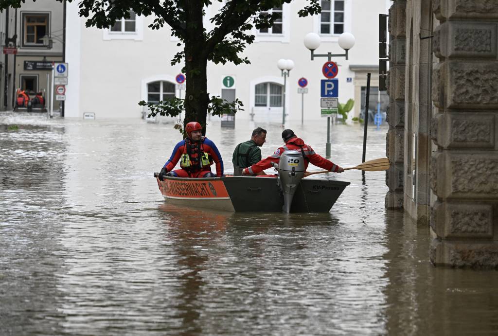 Número de mortos por enchentes na Alemanha sobe para cinco pessoas
