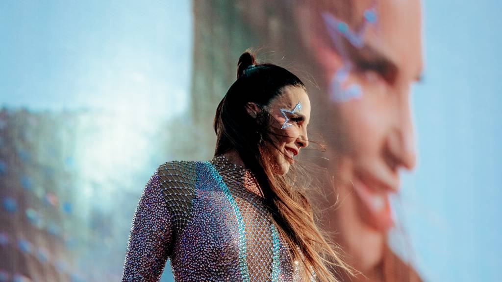 Por que Ivete Sangalo é ameaçada de processo por grupo de pagode