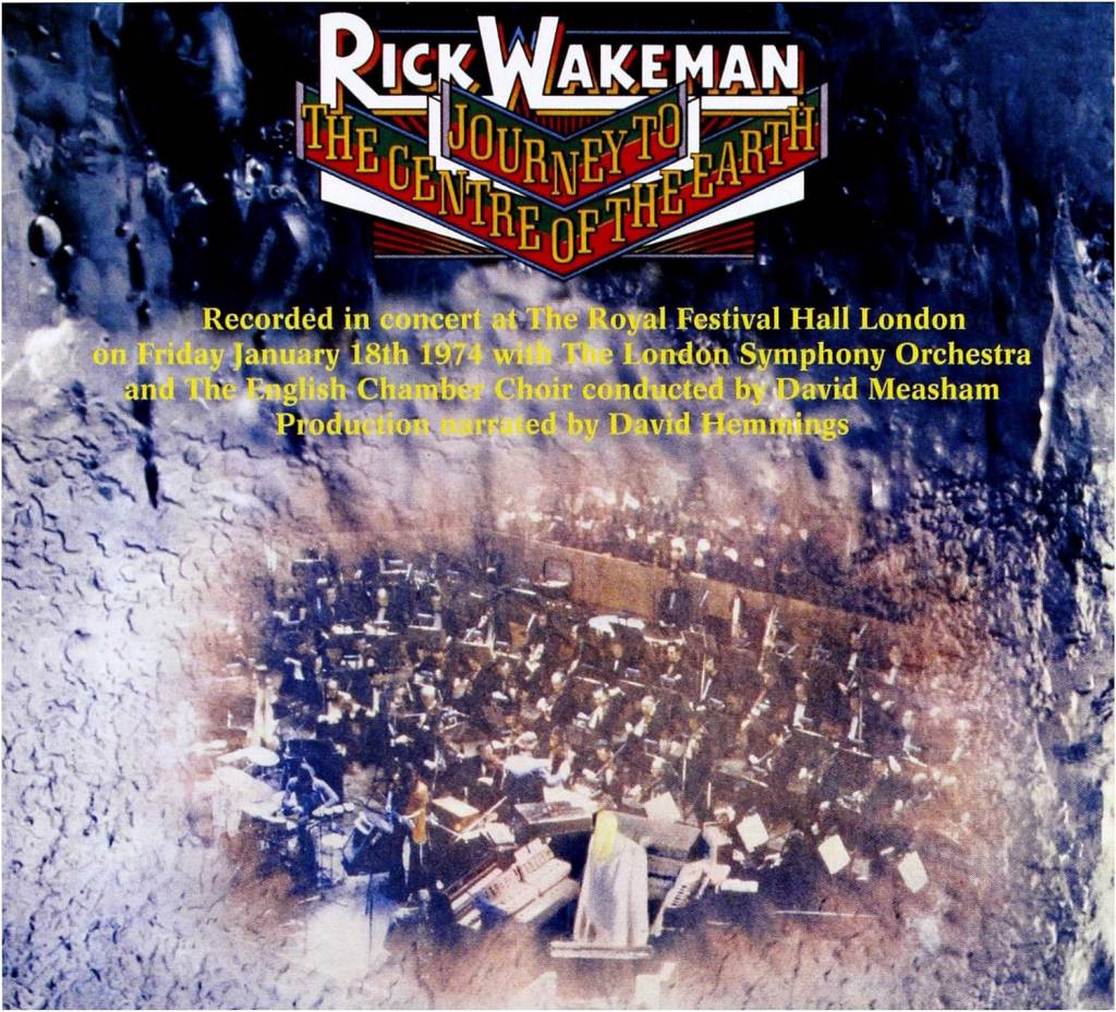 25757A1-HHoOYs9L._AC_SL1500_ O disco de 1974: estrela foi acompanhada por orquestra, coral e uma banda de rock semi-amadora