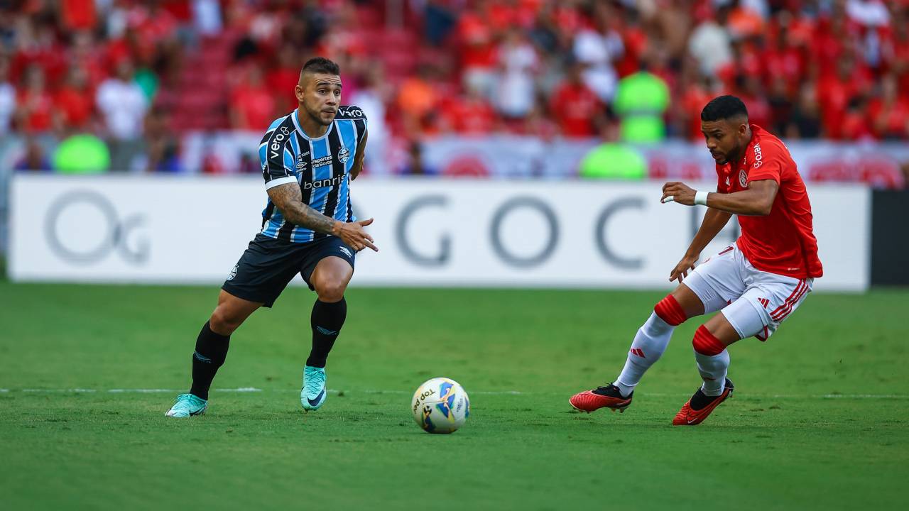 Lance do 441º Gre-Nal, pelo Campeonato Gaúcho, disputado no Beira-Rio em 25 de fevereiro de 2024