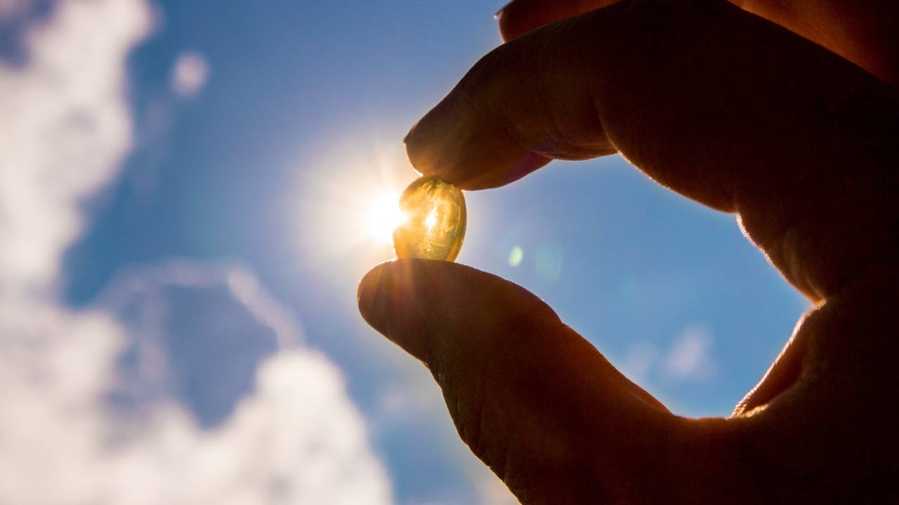 REGRA NÍTIDA - Cápsulas e gotas: desnecessárias para adultos saudáveis