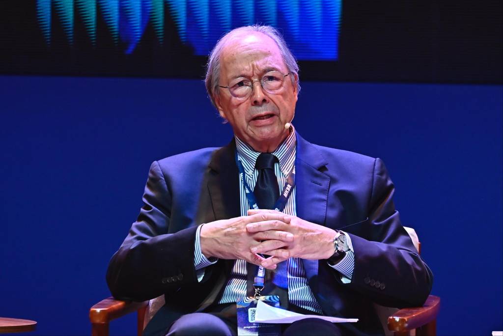 “Nem tudo que é desejável é factível”, diz Malan sobre crise fiscal