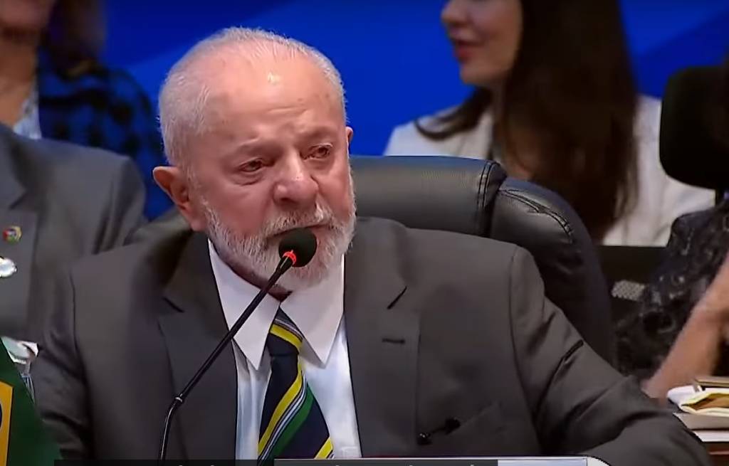 A nova mancha na biografia de Lula