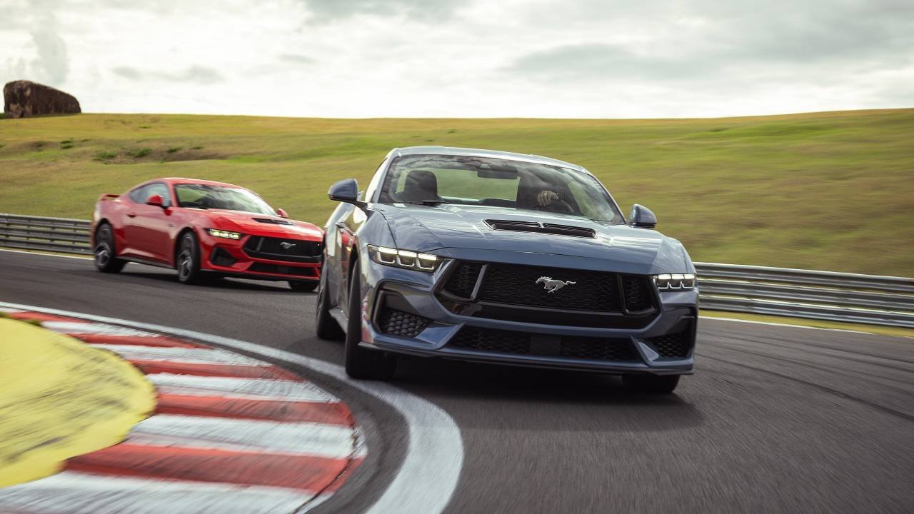 Novo Mustang GT Performance é prático na cidade, confortável na estrada e empolgante na pista -