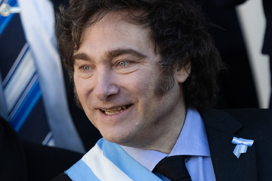 Milei permite que estrangeiros com ‘investimentos relevantes’ solicitem cidadania