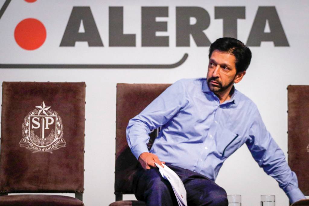 2472087_fotoarena.jpg EM QUEDA - Nunes: confiança em reverter queda nas pesquisas com o horário eleitoral gratuito