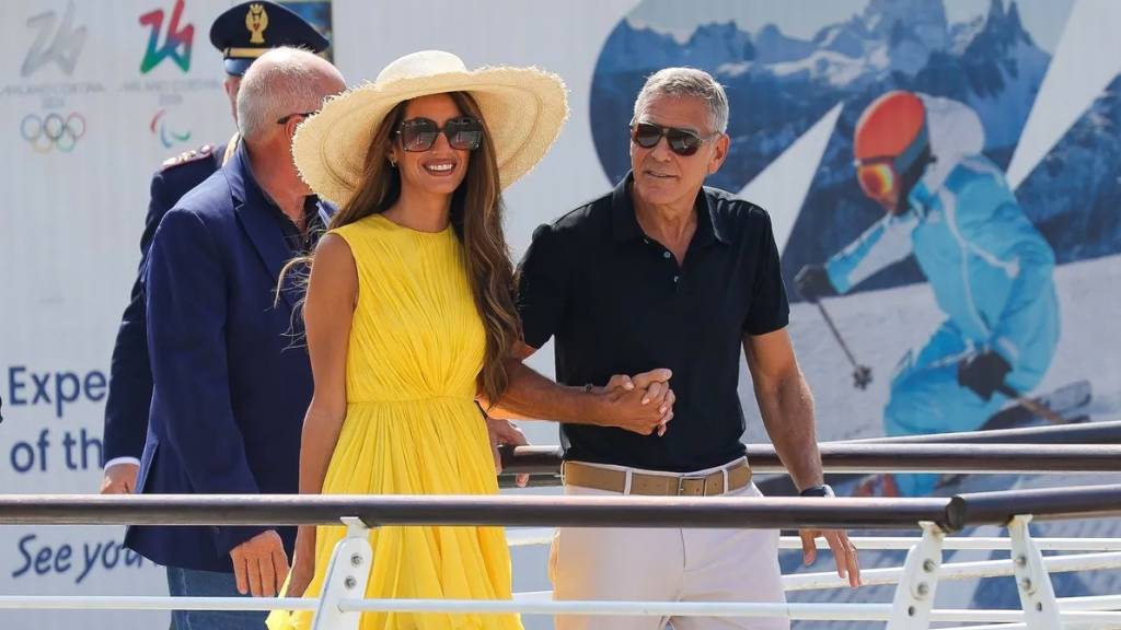 Com status de estrela de Hollywood, advogada Amal Clooney rouba a cena em Veneza