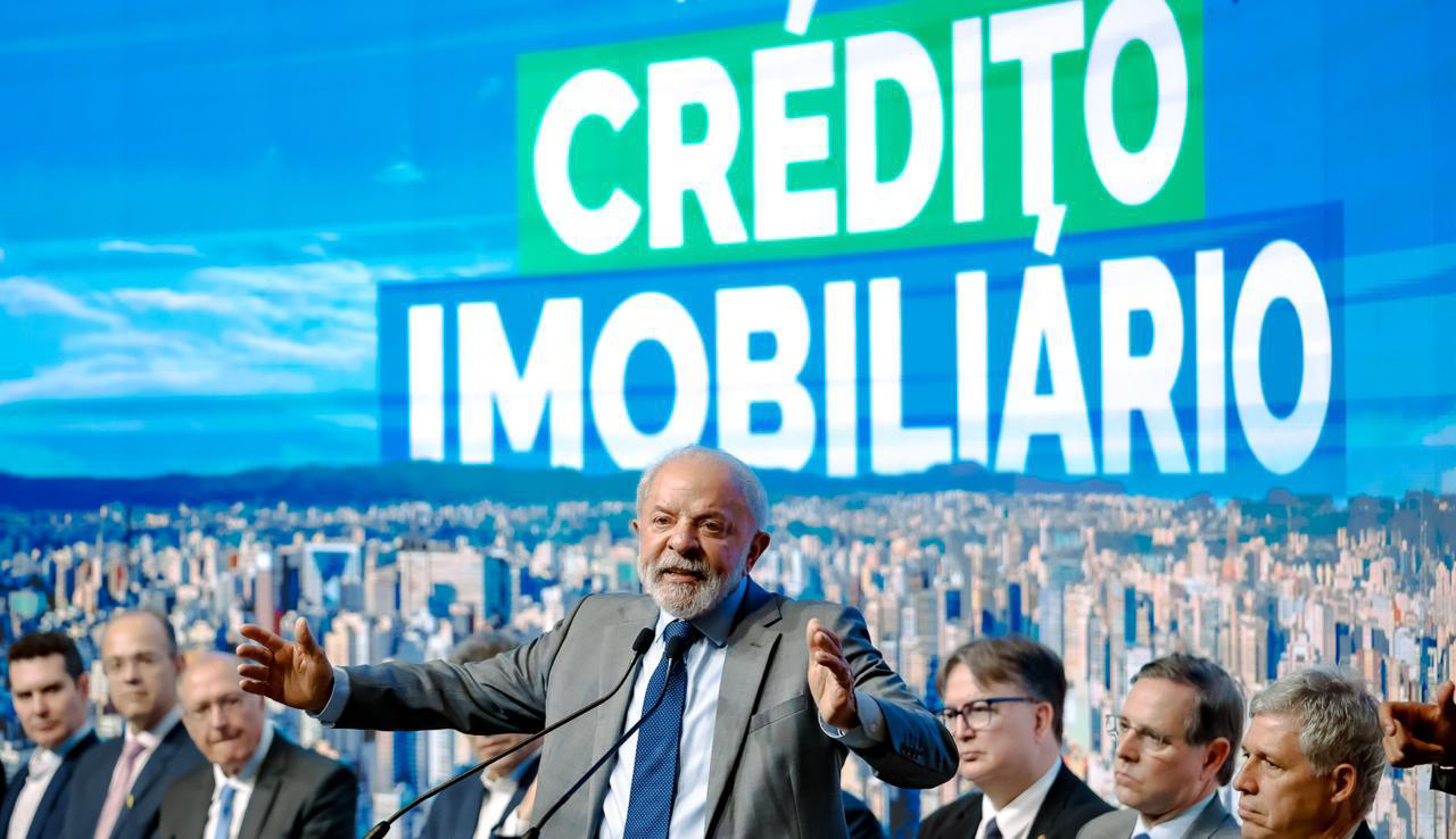 Lula lança nesta segunda-feira programa de R$ 40 bi para reformas em casas populares