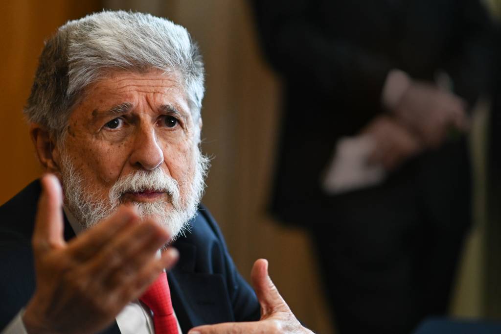 Celso Amorim critica tarifaço e diz que ‘nem a União Soviética’ agiria como Trump