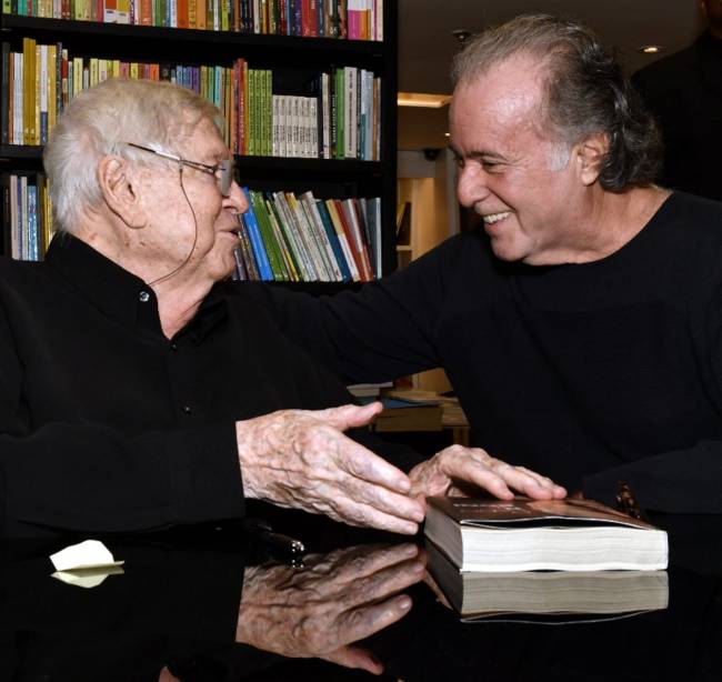_DSC9164 – Boni e Tony Ramos – LIVRO BONI – AGOSTO 2024 -CG .