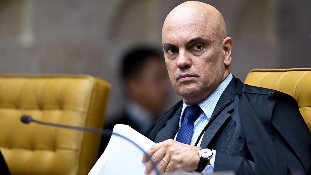 DEFESA - O ministro Alexandre de Moraes: “Todos os procedimentos foram realizados no âmbito das investigações já existentes”
