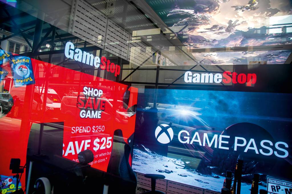 GettyImages-2152381364.jpg GameStop: um influenciador turbinou o preço das ações da loja de videogames