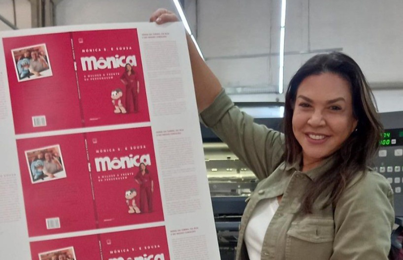 Mônica Spada e Sousa